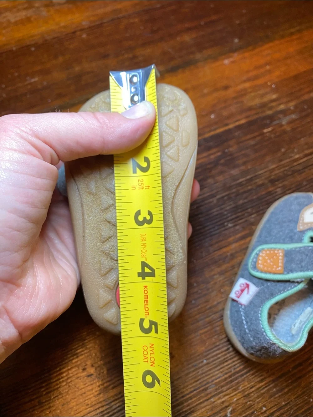 EUC See Kai Run Felted Wool Cruz II Velcro Crib Shoe Grey Fox Slippers